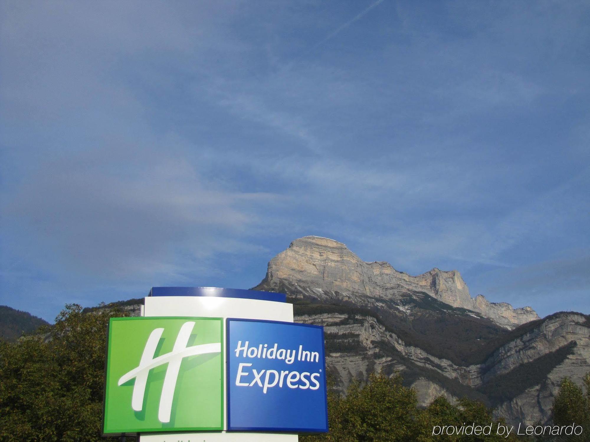 Holiday Inn Express Grenoble-Bernin Kültér fotó